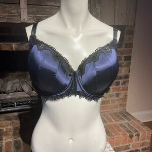 Torrid satin black lace bra size 44D
